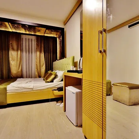 The Beyoglu House 3*