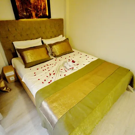 The Beyoglu House ホテル