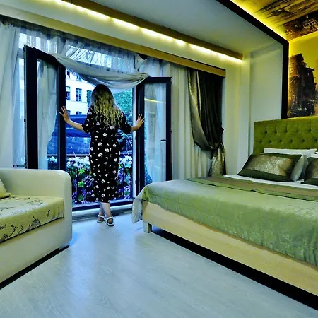 The Beyoglu House