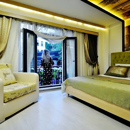 ホテル The Beyoglu House