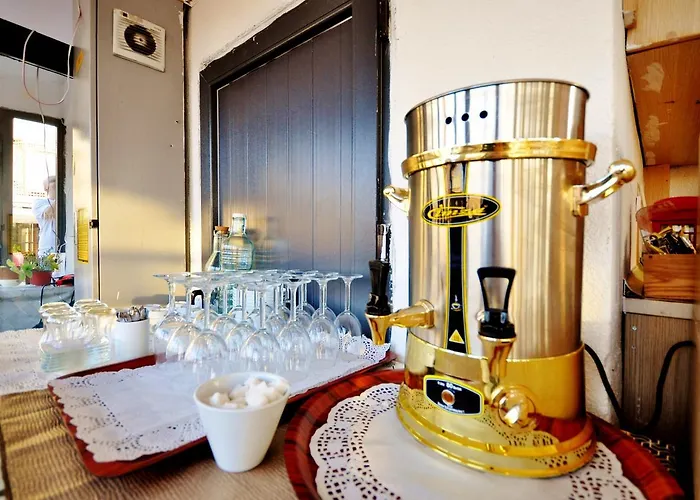 Отель The Beyoglu House 3*