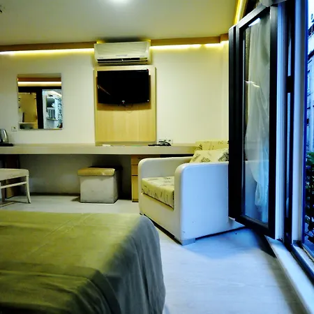 The Beyoglu House ホテル 3*